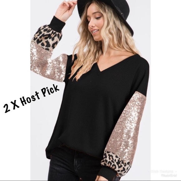 Tops - 🎉Host pick 🎉Thermal Waffle Knit Puff Sequin top